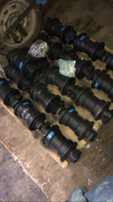 Каток опорный Volvo EC290BLC 14520822, 14527315