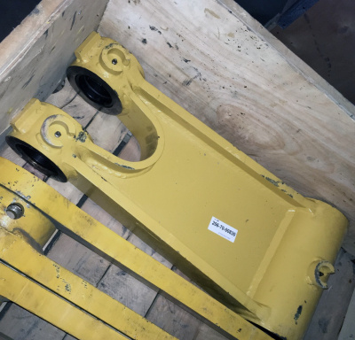 Трапеция ковша Komatsu PC200-5/6 20Y-70-00070 Трапеция ковша Komatsu PC200-5/6 20Y-70-00070