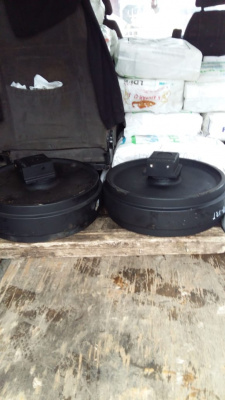 Колесо направляющее JCB JS290 332/D6621