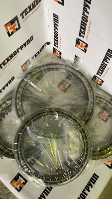 Подшипник редуктора Hyundai R220LC-9S 39Q6-42120, 39Q6-42121