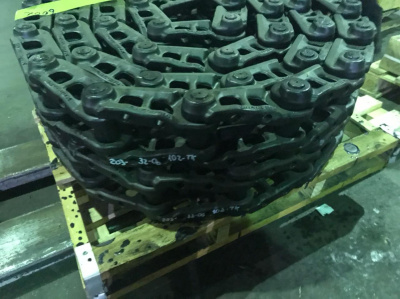 Цепь гусеничная 44L Komatsu PC160LC-7 21K-32-00110 Цепь гусеничная 44L Komatsu PC160LC-7 21K-32-00110