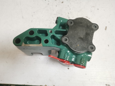 Насос топливоподкачивающий Volvo EC160/300DL 04297075, 04507514, 21620116, 04294706, 04290596, 21019945, 04290594, 20798525
