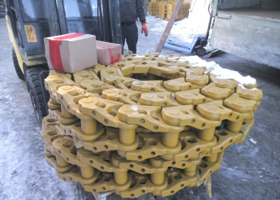 Цепь гусеничная 53L Hitachi ZX450 9129617, 9251219