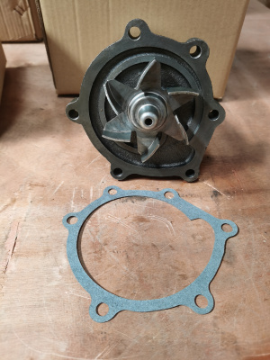 Водяной насос Hitachi 4JJ1 8980476883, 8980476884, 8980476881