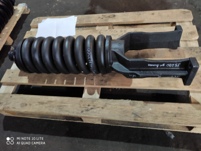 Натяжитель гусеницы Case CX240B KBA10400