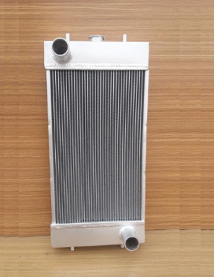 Радиатор водяной Hitachi ZX70-3 4668185