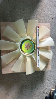 Крыльчатка вентилятора JCB JS330/360 30/926761