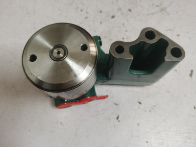 Насос топливоподкачивающий Volvo EC160/300DL 04297075, 04507514, 21620116, 04294706, 04290596, 21019945, 04290594, 20798525