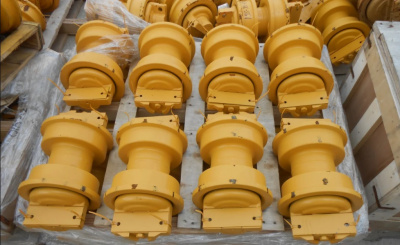 Каток опорный однобортный Caterpillar D5M LGP 124-8237, 1248237, CA1248237, 125-4169, 1254169, CA1254169