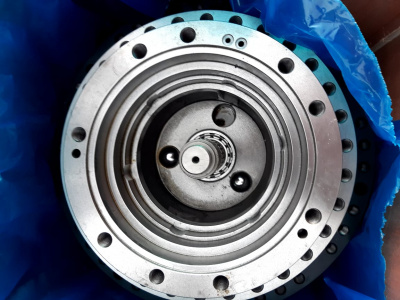 Бортовой редуктор хода без г/мотора Doosan Solar 225LC-V