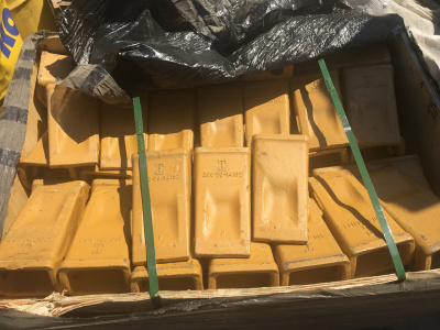 Коронка ковша Komatsu PC400 208-70-14152