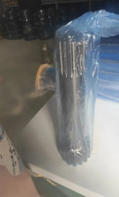 Вал редуктора хода Volvo EC480DL VOE14608960, 14608960