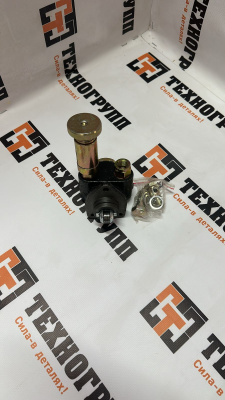 Насос топливоподкачивающий Komatsu DK105220-5960, YUBP-12229, F01G0V3000